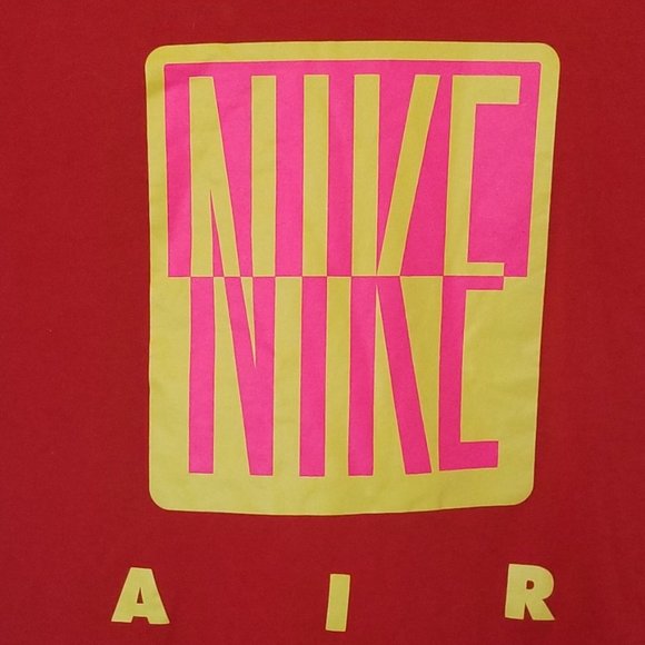 ❤️🛍️Nike Air Red Short Sleeve Crewneck Tee Shirt Size S❤️🛍️ - Picture 6 of 6